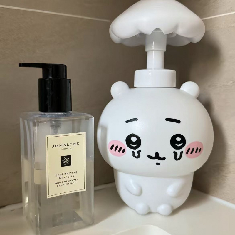 Home Center Bathroom Accessories - Frasco de Desinfetante para Mãos Chiikawa